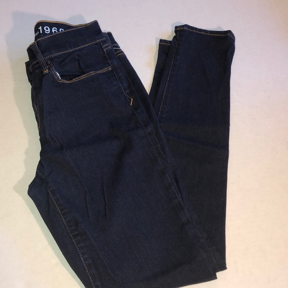 GAP 1969 28r Legging Denim Jean
